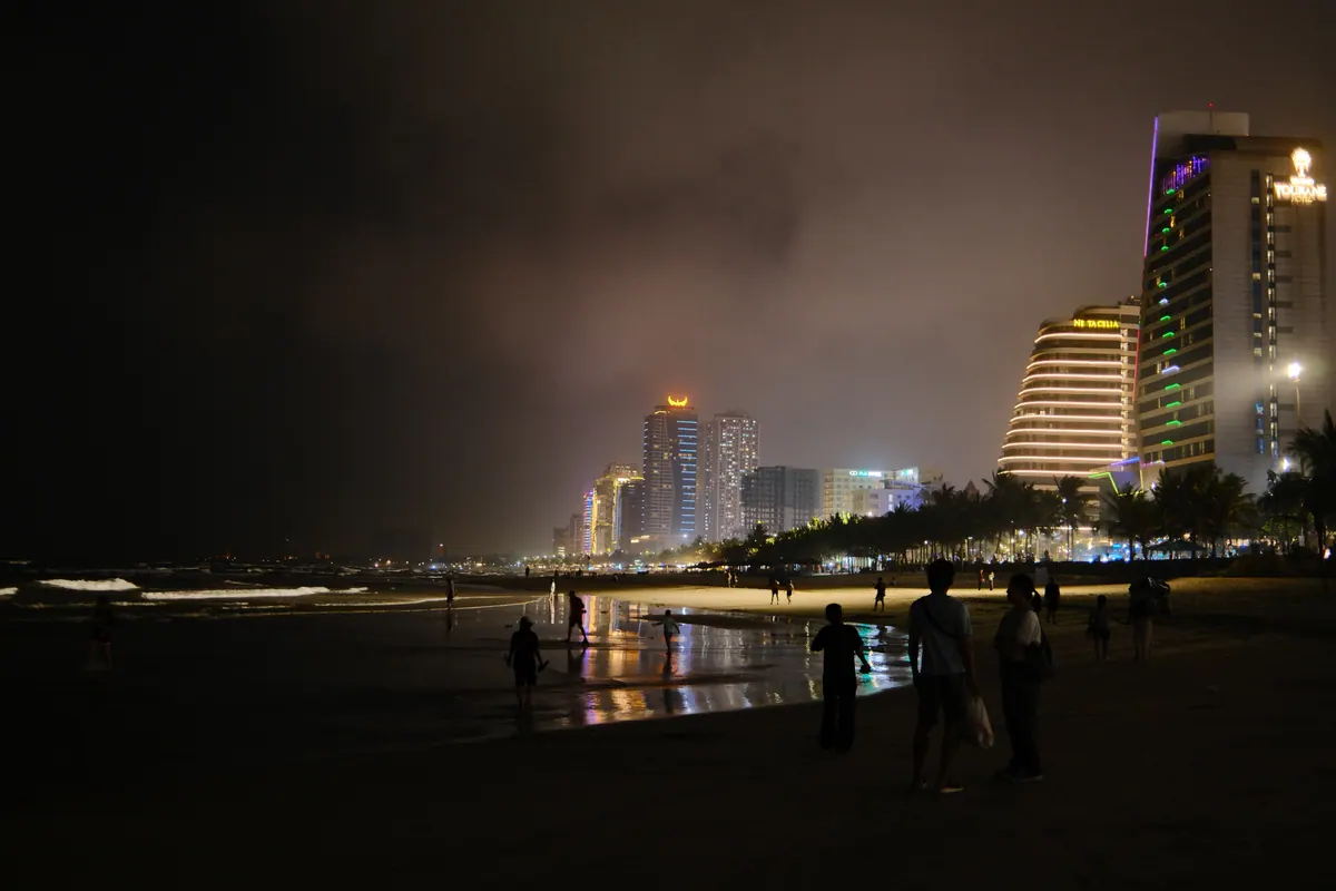 Vietnam photograph by Artem Shutkin, April